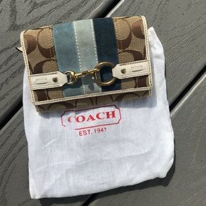 Coach Signature C Stripe wallet
